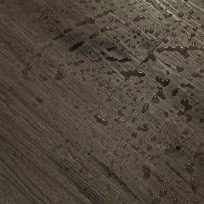 Piso de tábuas vinílicas de luxo com núcleo rígido